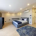 The Business Class Karakoy Aparthotel
