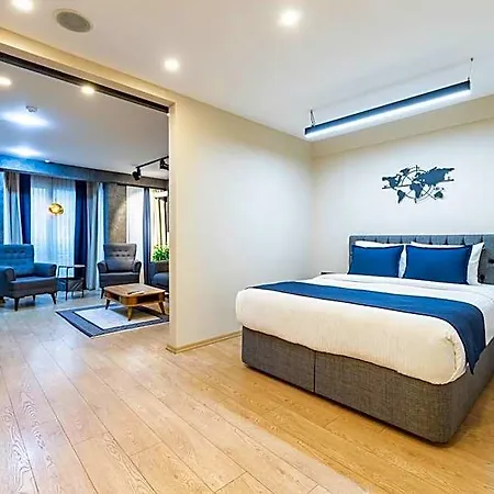 The Business Class Karakoy 3*